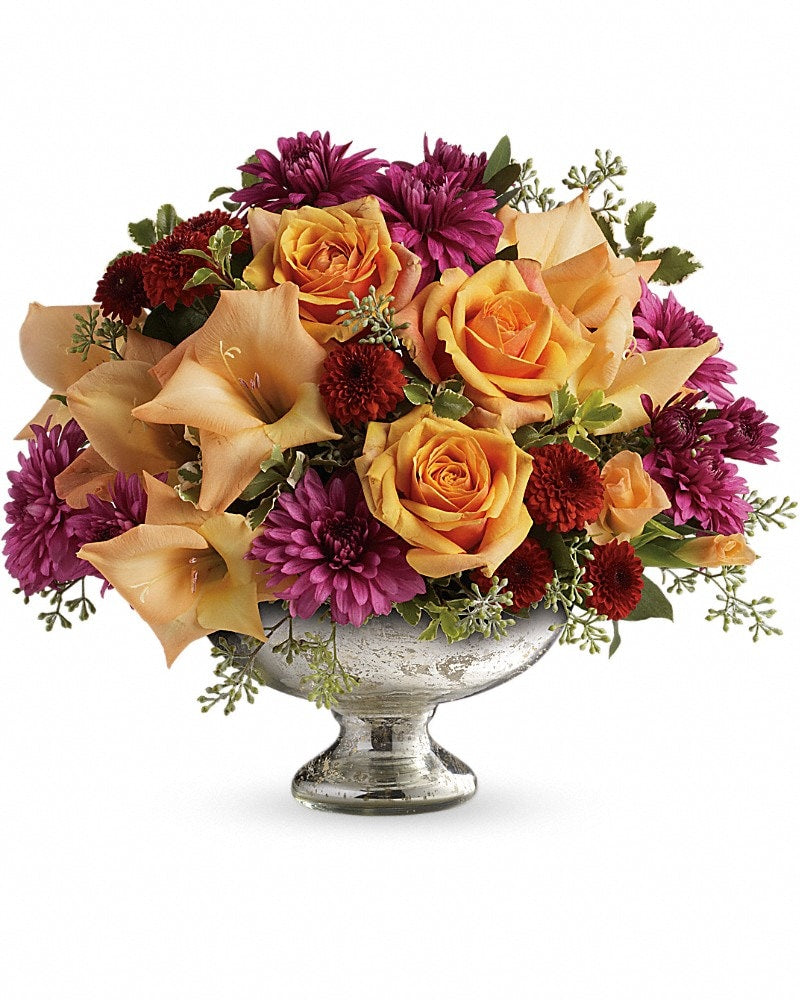 Elegant Traditions Centerpiece